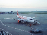 Airbus A320-214
